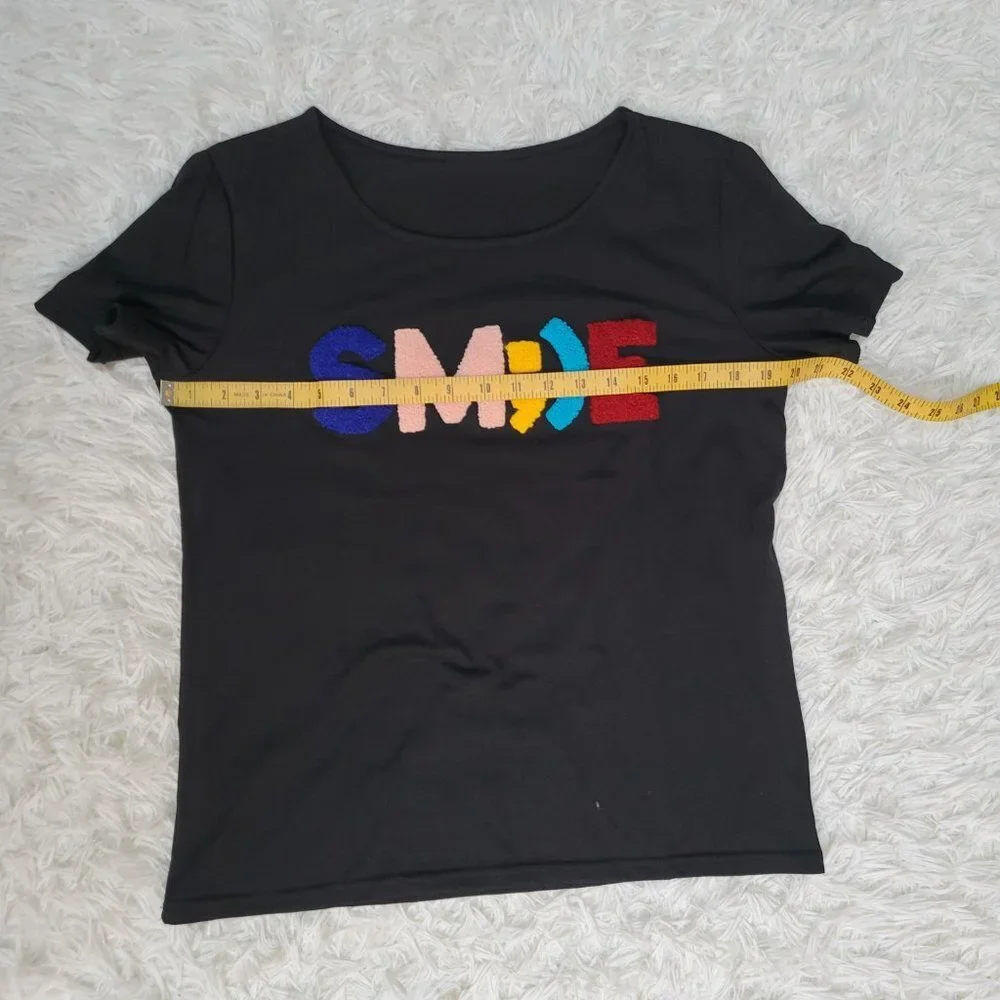Black Tee Shirt Women with Embossed Thread Embroidered Multicolor "Smile" - Sz L - Picture 8 of 9